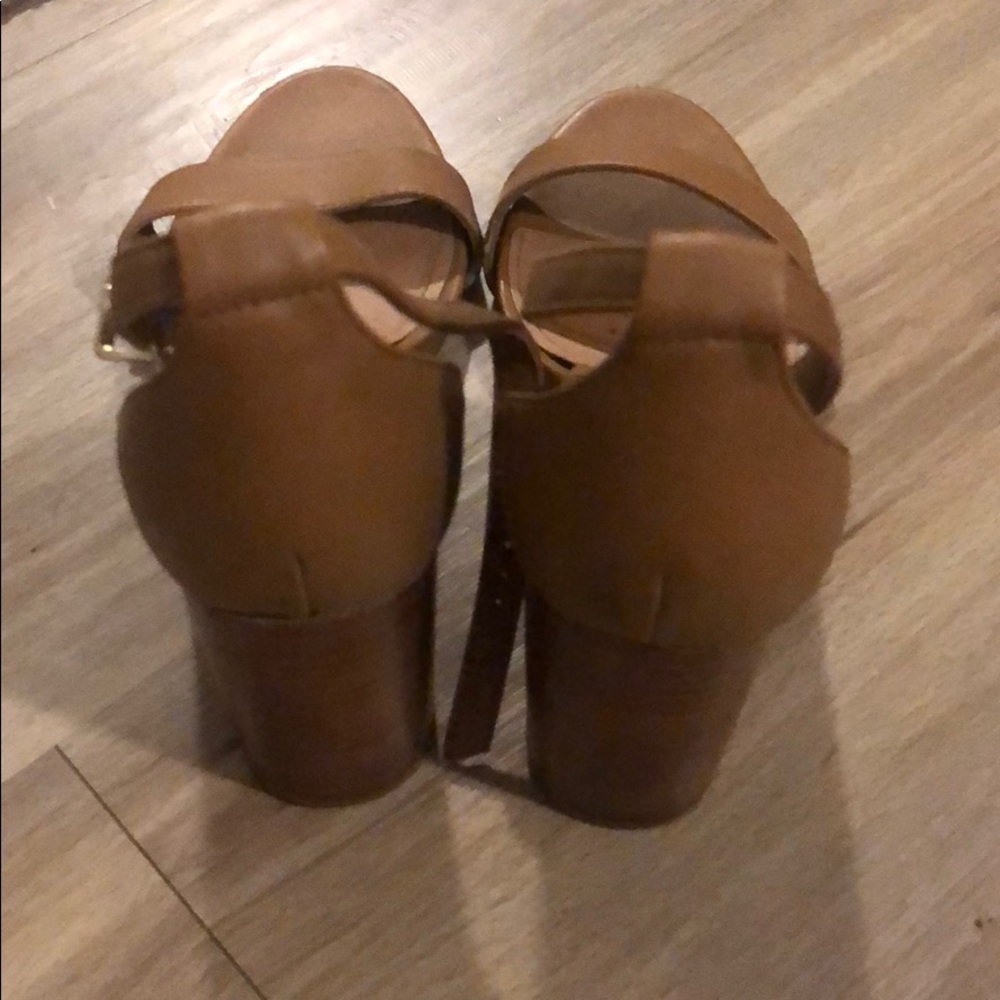Comfy heels - Picture 3 of 5